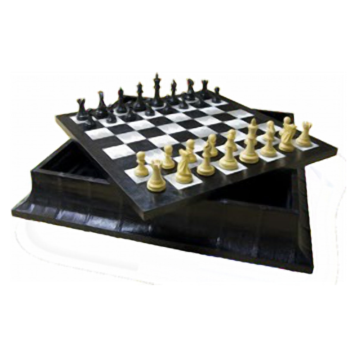 Geoffrey Parker – socle d’échecs à côtés festonnés en cuir orange avec jeu Staunton – détail