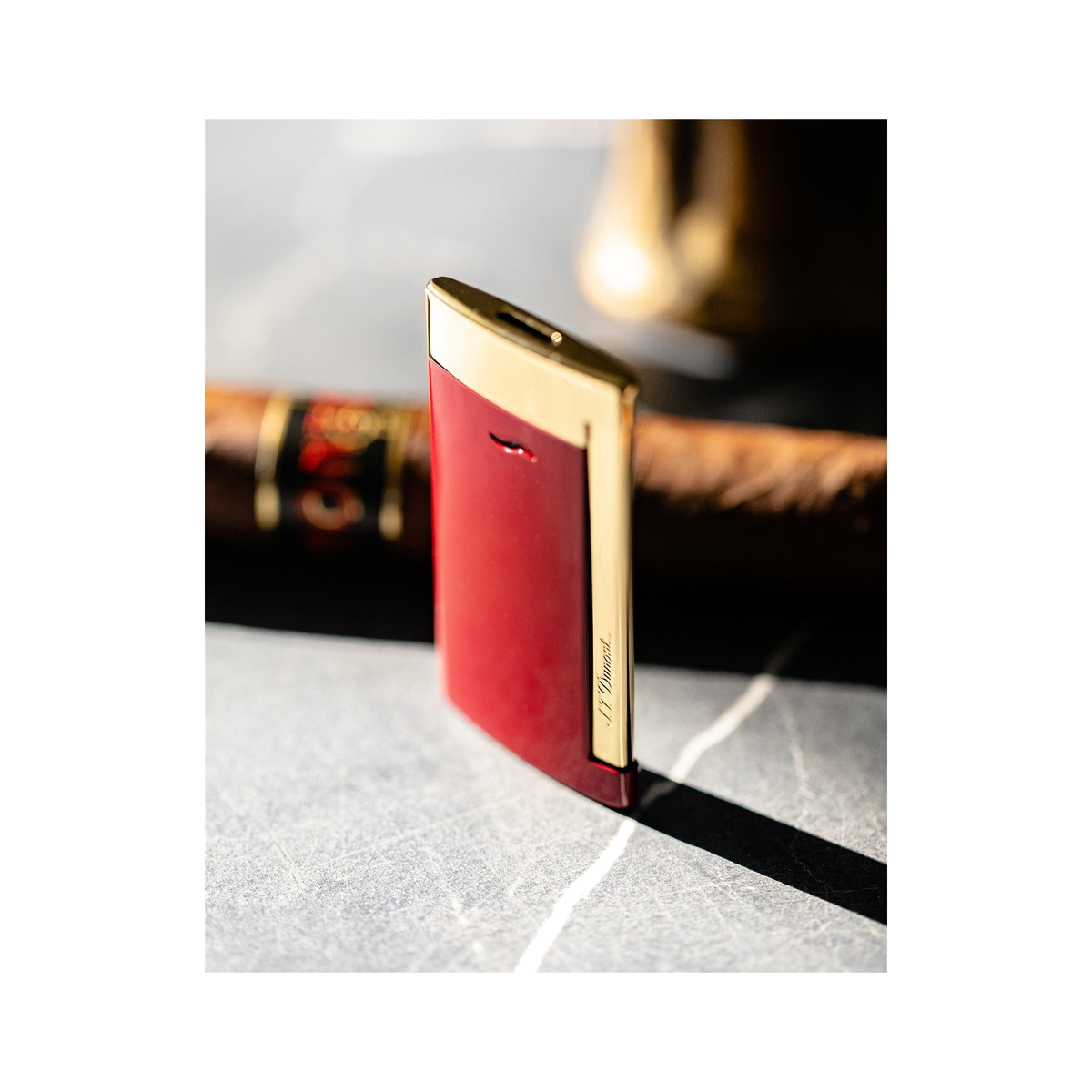 S.T. Dupont Slim 7 - Rouge Lotus — detail view