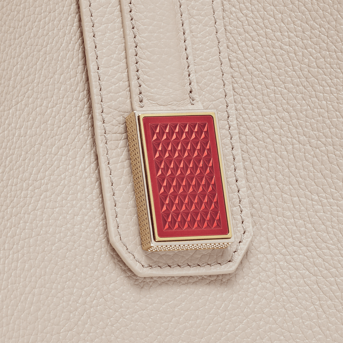 S.T. Dupont Bag Tote Beige — angle view