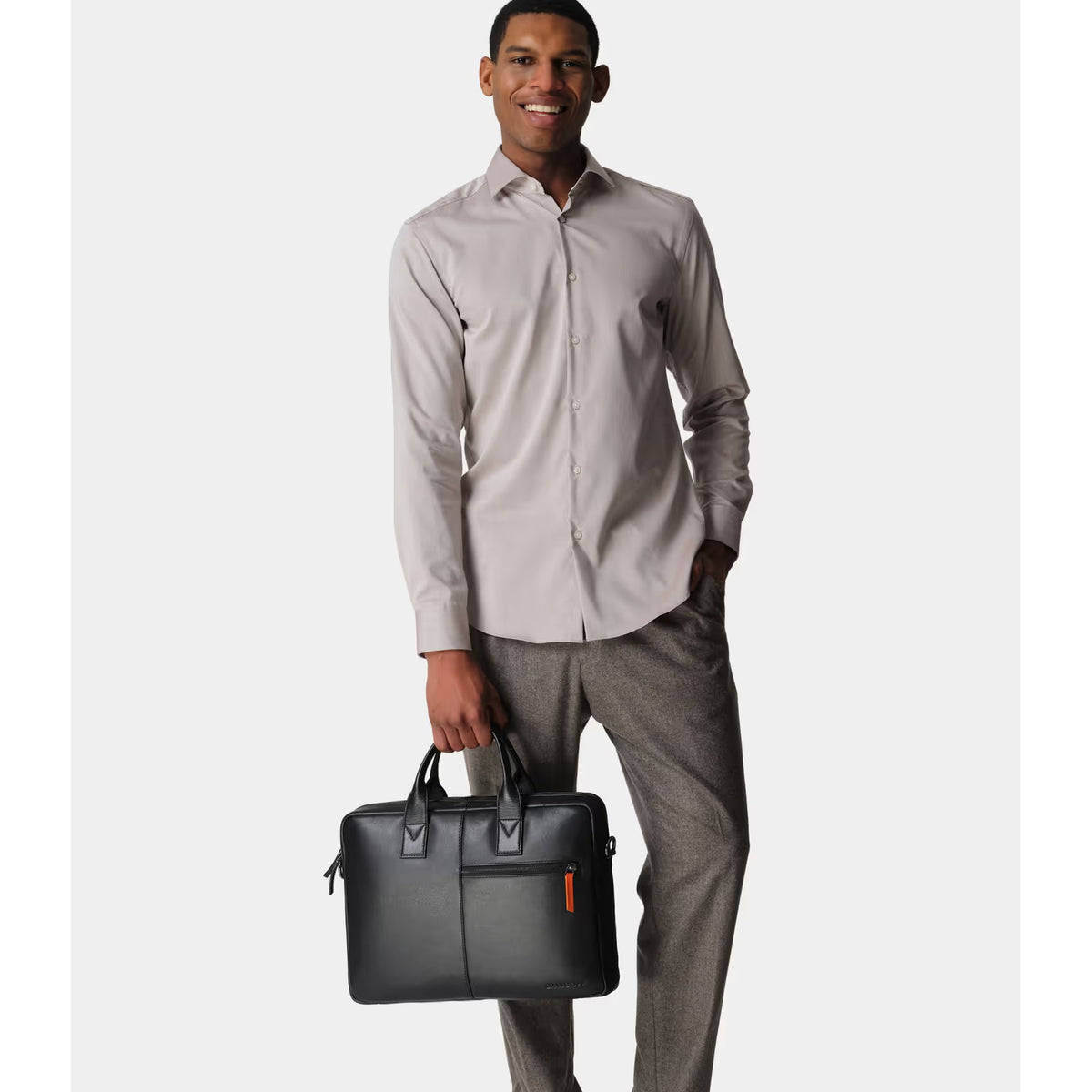 Essentials - Briefcase 1 Zip Black