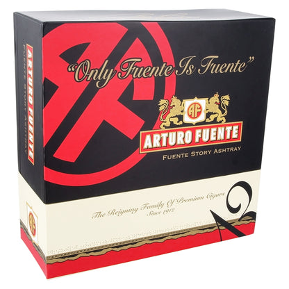 Fuente Round Ceramic Ashtray Cream — gift box