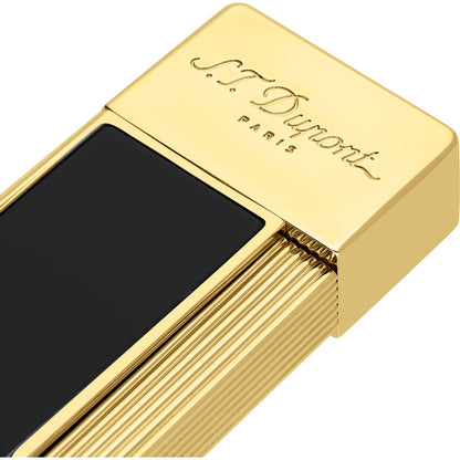 Twiggy — S.T. Dupont
