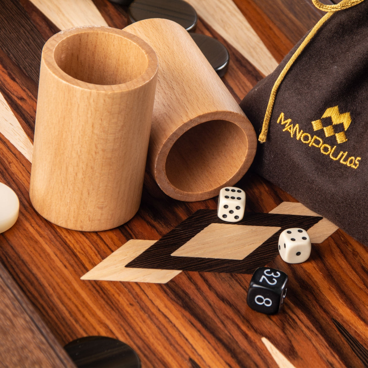 Manopoulos Palisander Crown-Cut Backgammon (6)