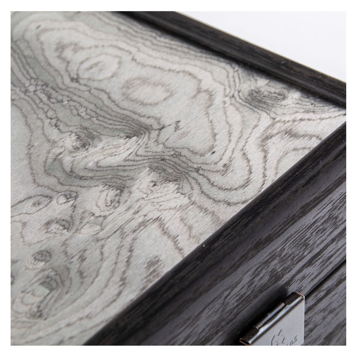 Manopoulos Pearly Grey Vavona with Black Oak Backgammon (8)