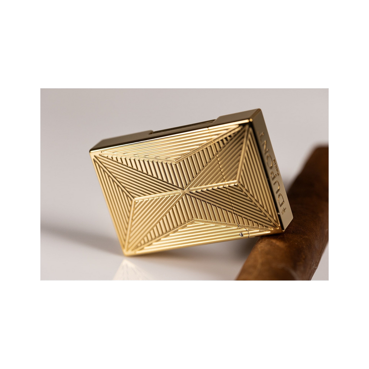 S.T. Dupont Ligne 2 Small - Fire X Yellow Gold — view 7