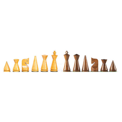 Manopoulos Modern Chess Set With Cork Chessboard – Brown · natural & brown chessmen (2)