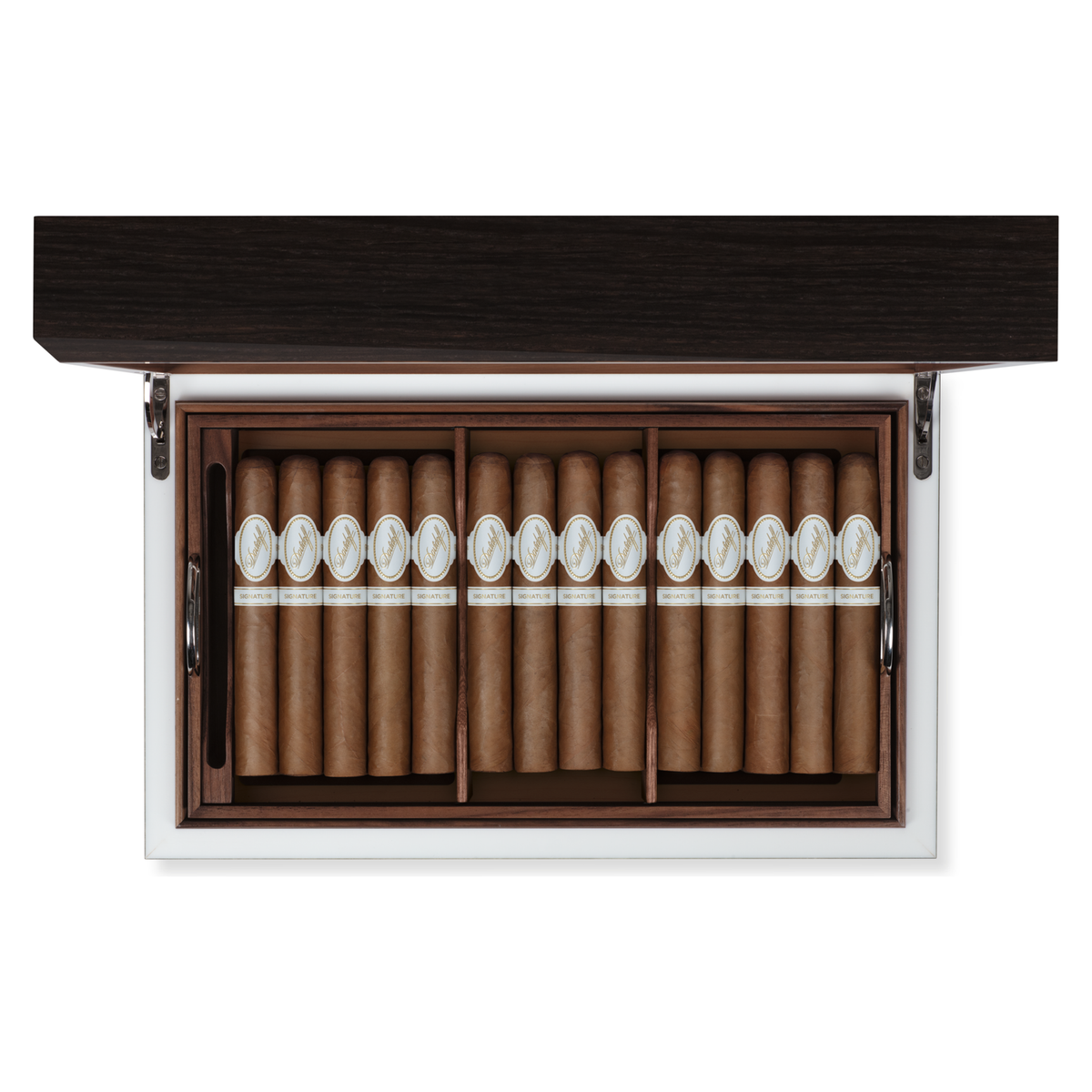 Davidoff Ambassador Humidor Smoked Oak - interior with cigars