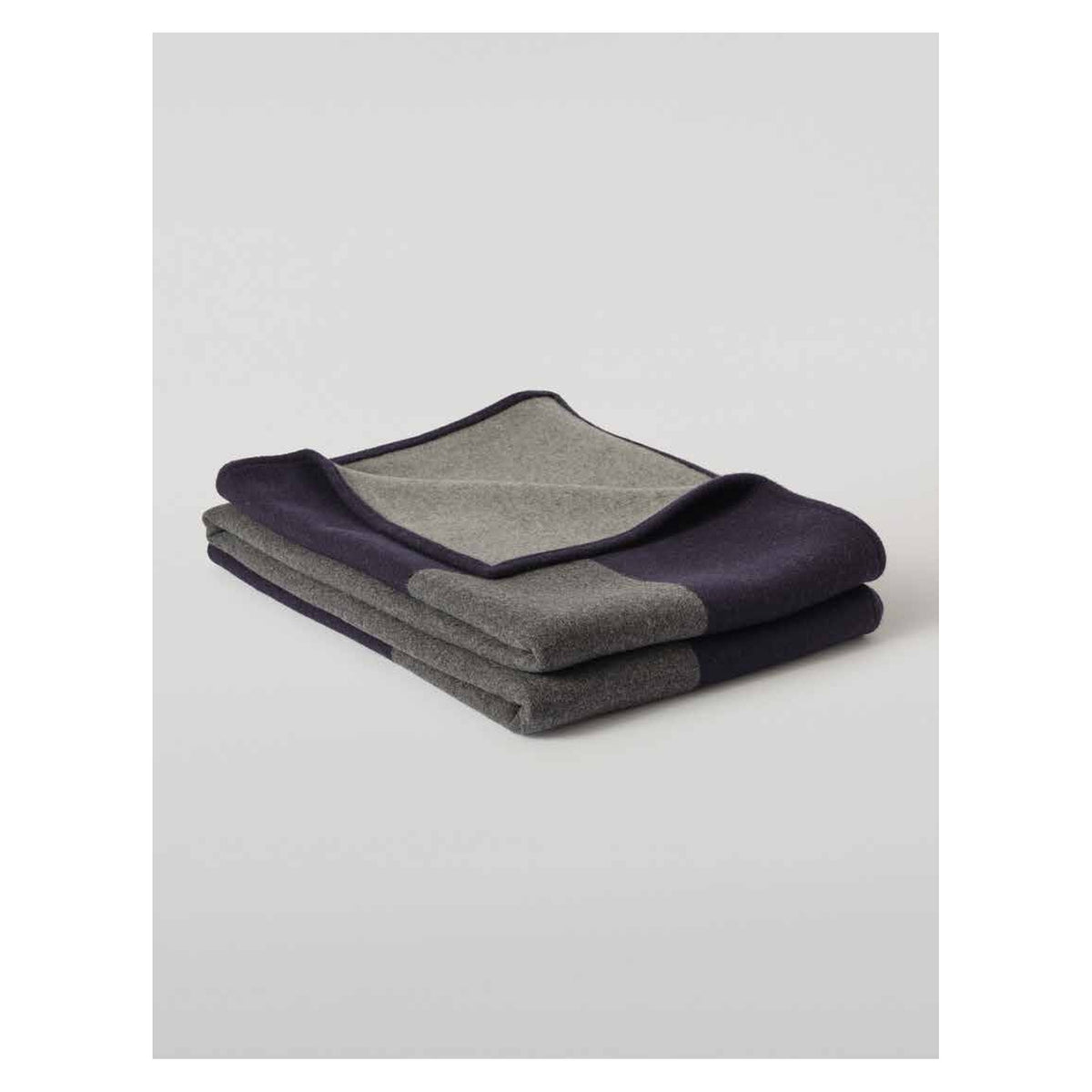 Johnstons of Elgin Art Geometric Throw in Navy / Grey