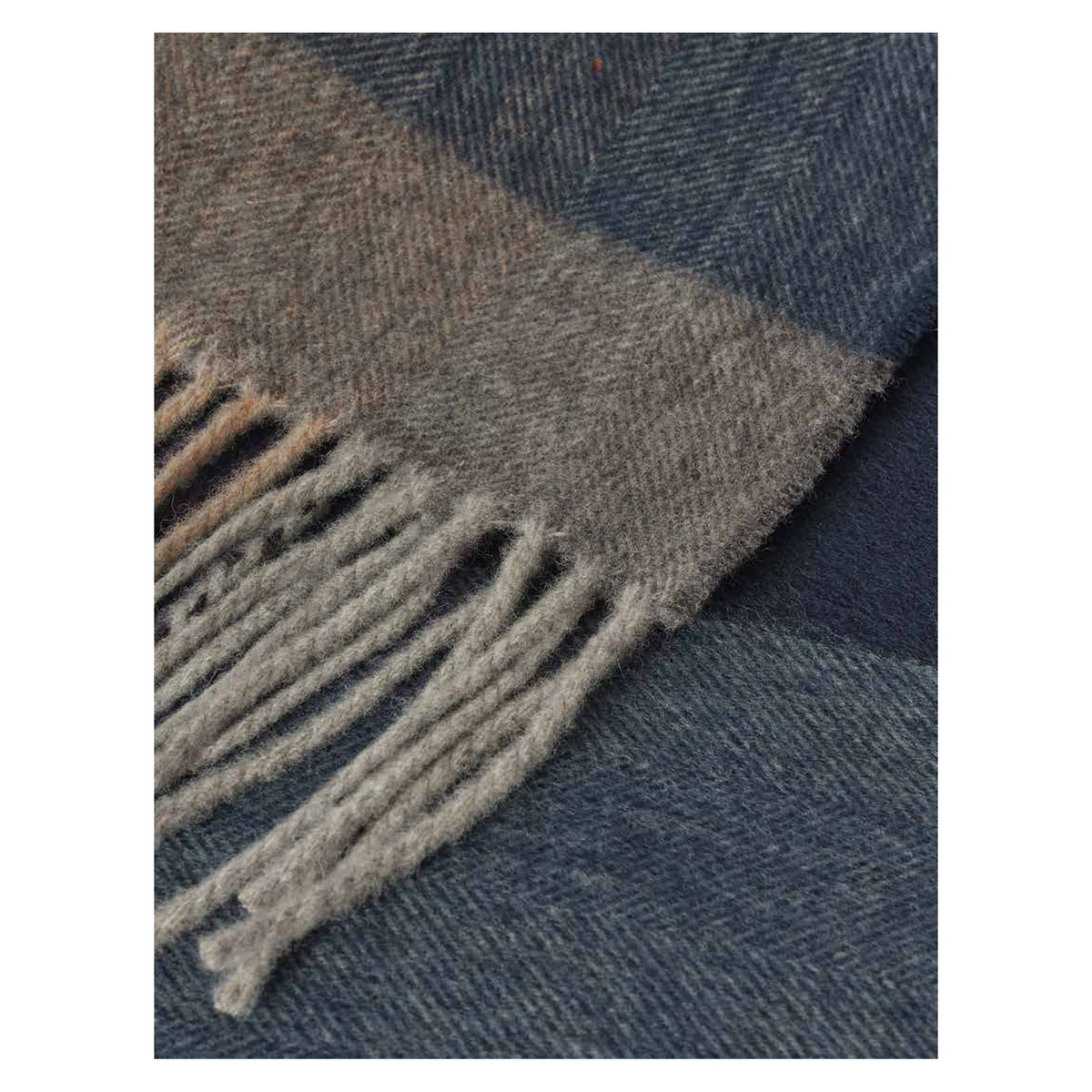 Johnstons of Elgin Block Border Throw in Grey — detail