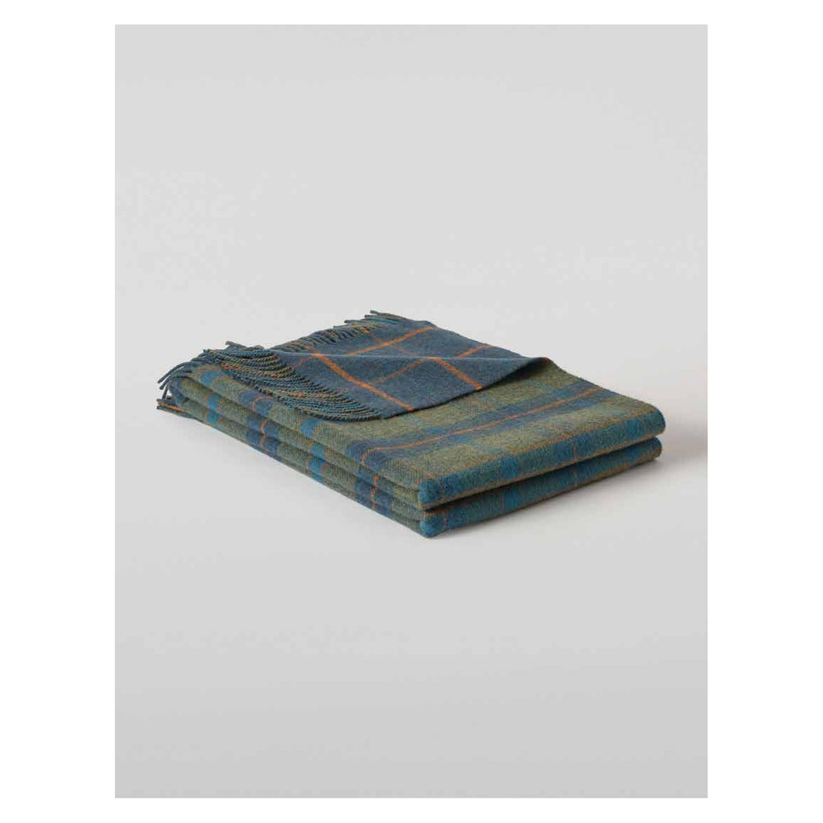 Johnstons of Elgin Doubleface Check Throw in Bright Check / Dark Check