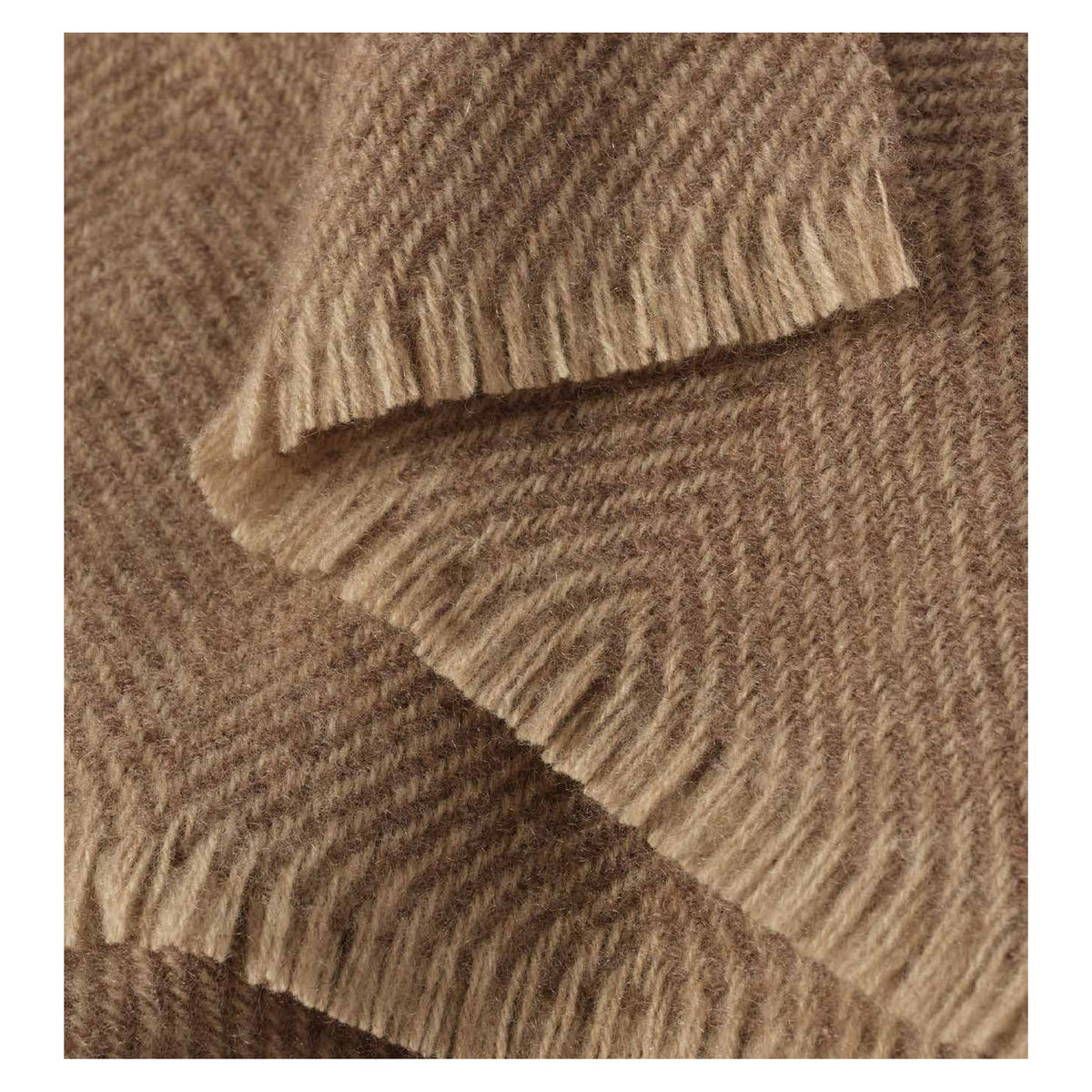 Johnstons of Elgin Mountain Twill Throw in Natural — detail