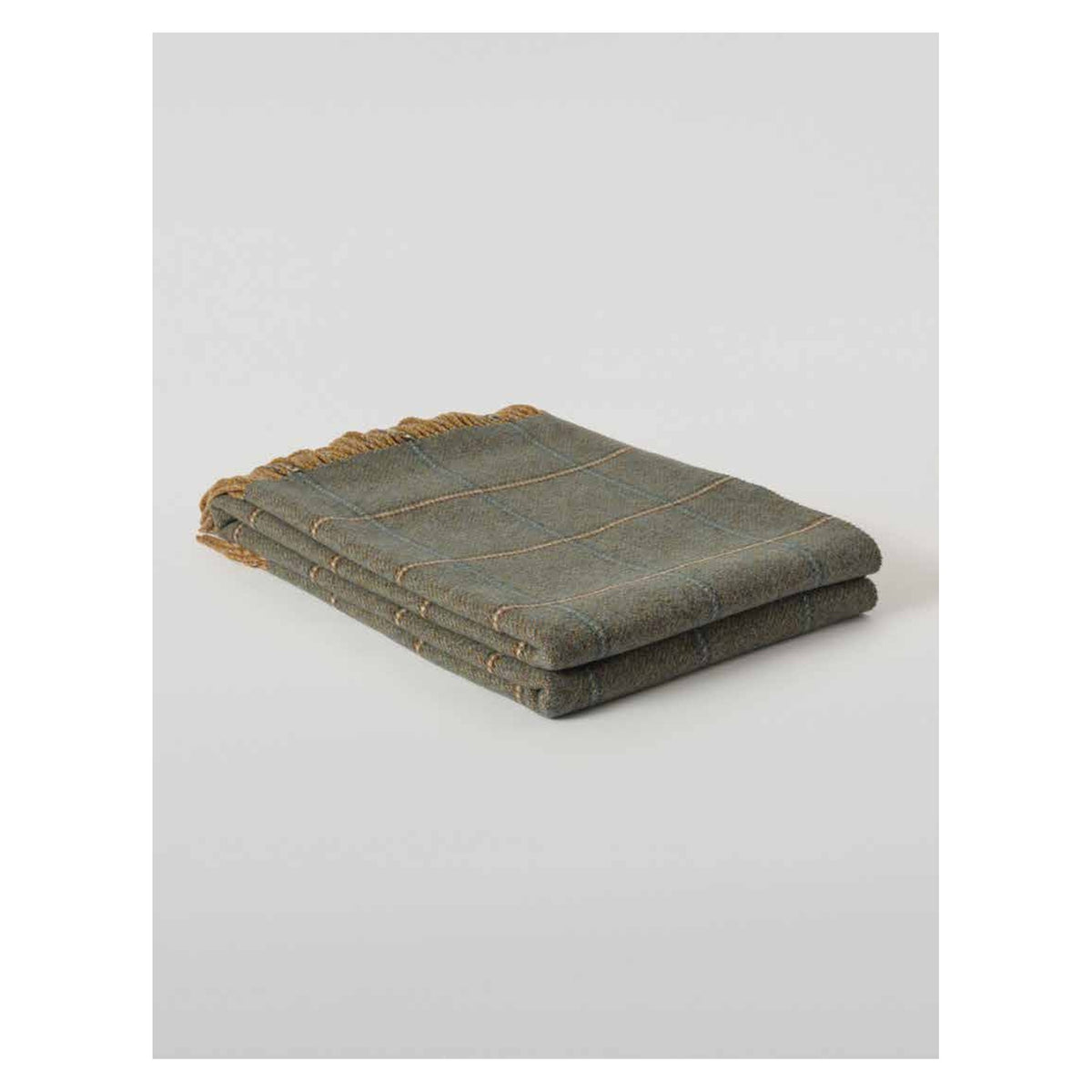 Johnstons of Elgin Tweed Glen Check Throw in Windowpane