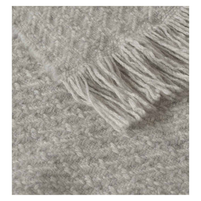 Johnstons of Elgin Yarrow Throw in Light Grey — detail